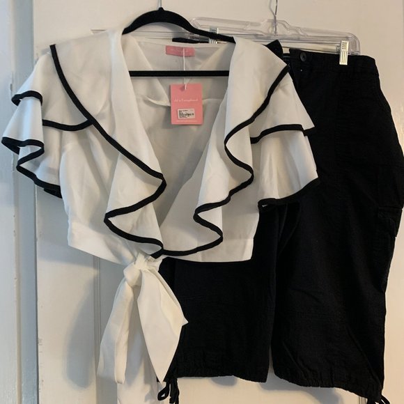 Silky Crop Top - Picture 1 of 4